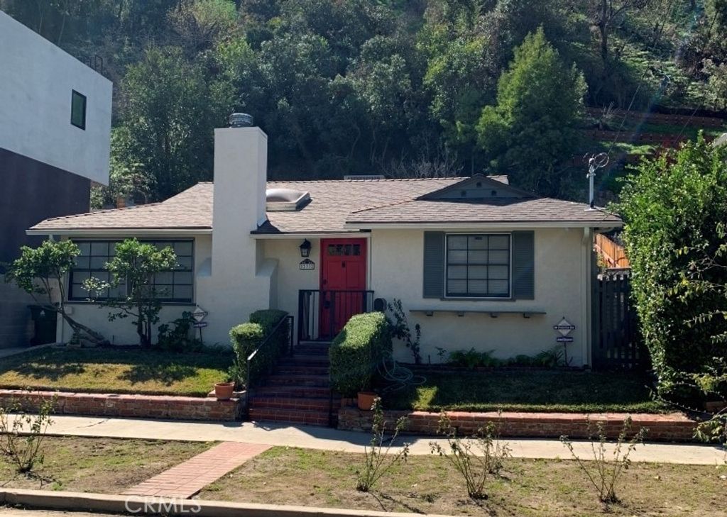 12332 Laurel Terrace Drive, Studio City