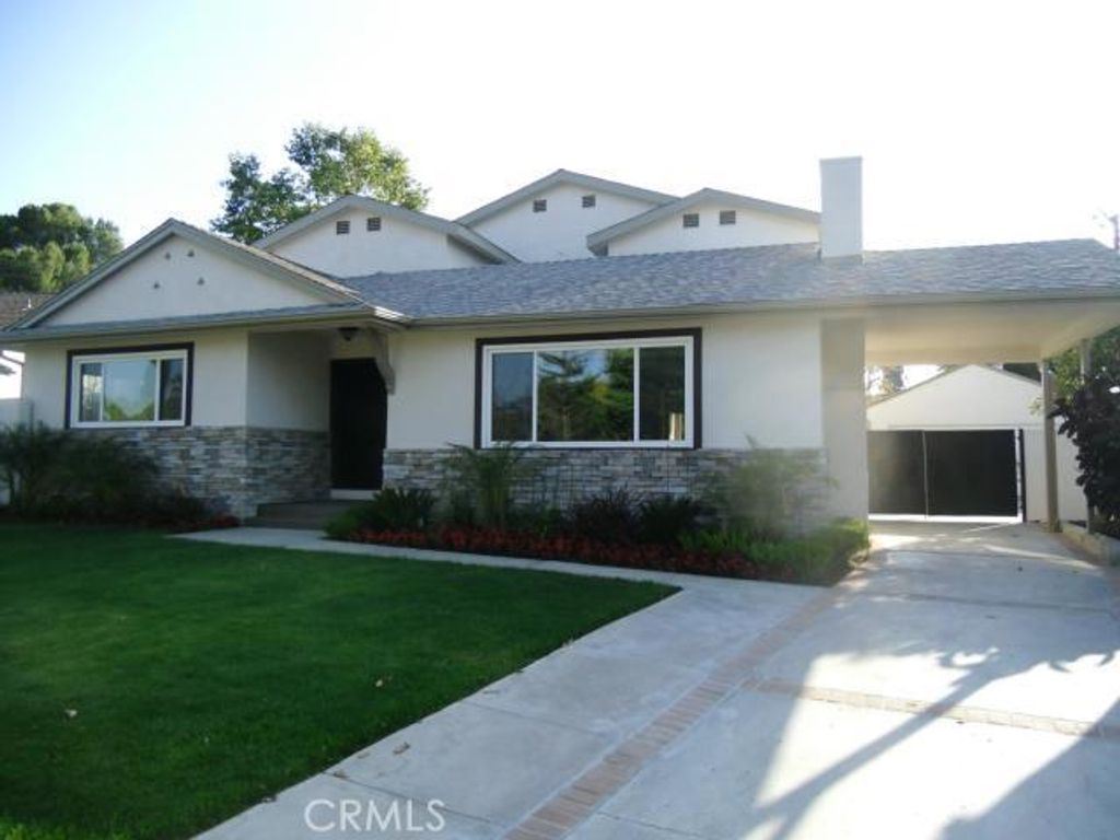 6225 Melvin Avenue, Tarzana