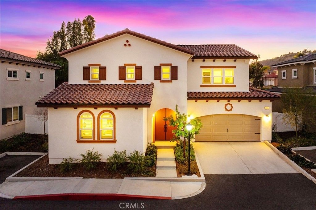 1359 Point Loma, Walnut