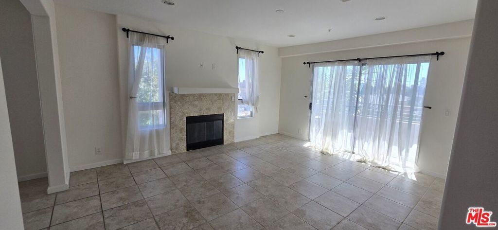 1748 Colby Avenue # 201, Los Angeles