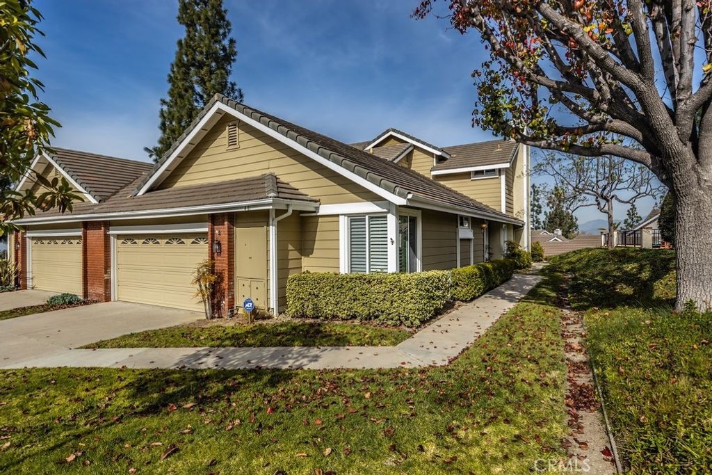 4711 E Fairfield Street, Anaheim Hills