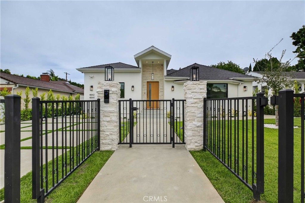 4844 Biloxi Avenue, Toluca Lake