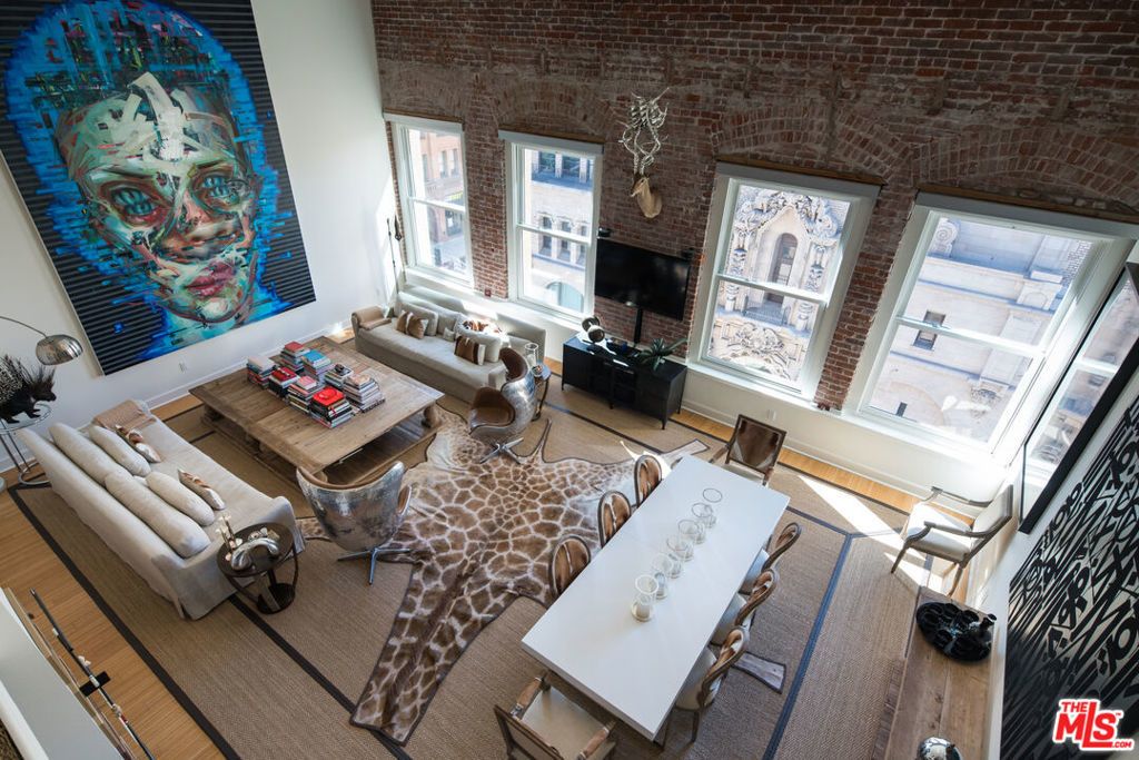253 S Broadway # 502, Los Angeles