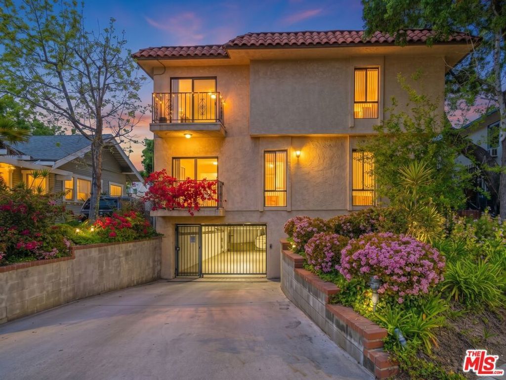 1246 E Lexington Drive # 6, Glendale