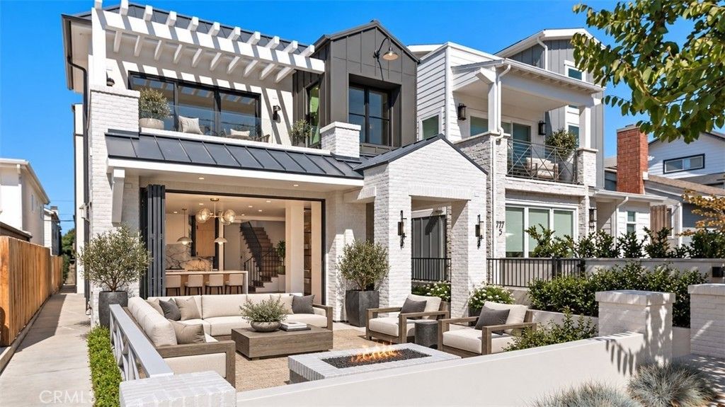 715 Poinsettia, Newport Beach
