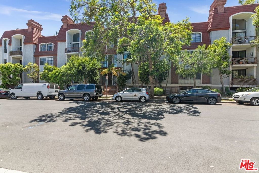 2031 S Bentley Avenue # 107, Los Angeles