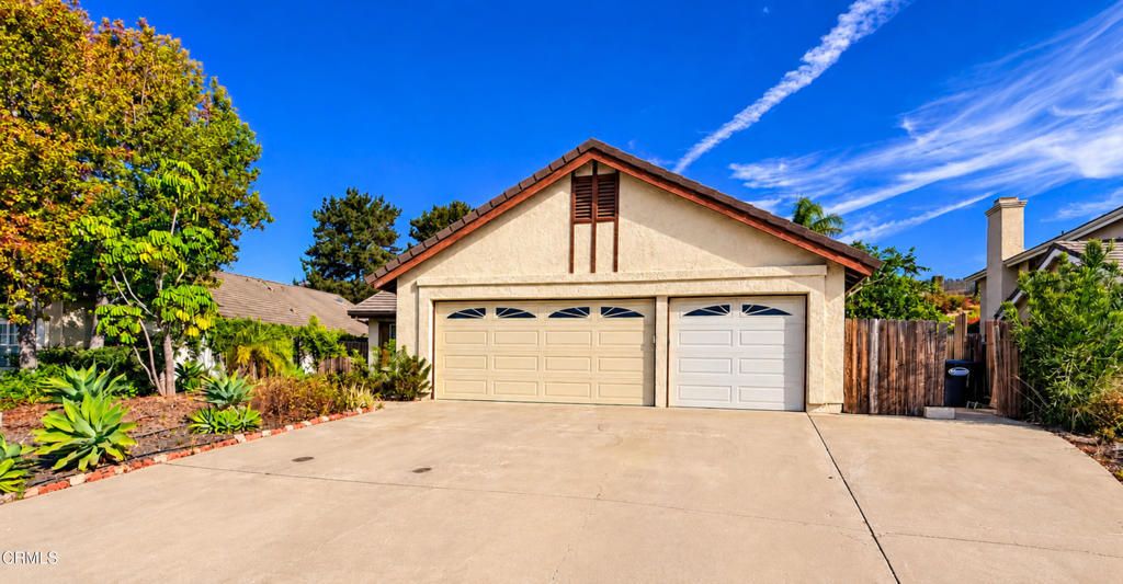 2883 Corte Caballos, Camarillo