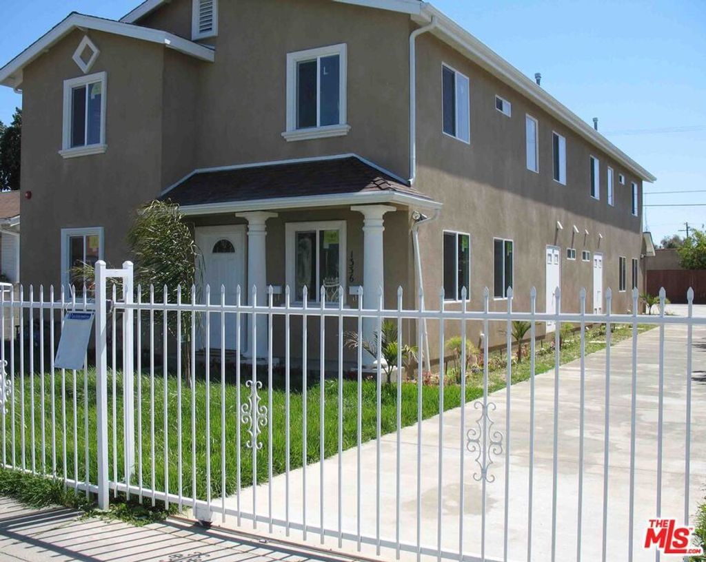1334 W 62, Los Angeles