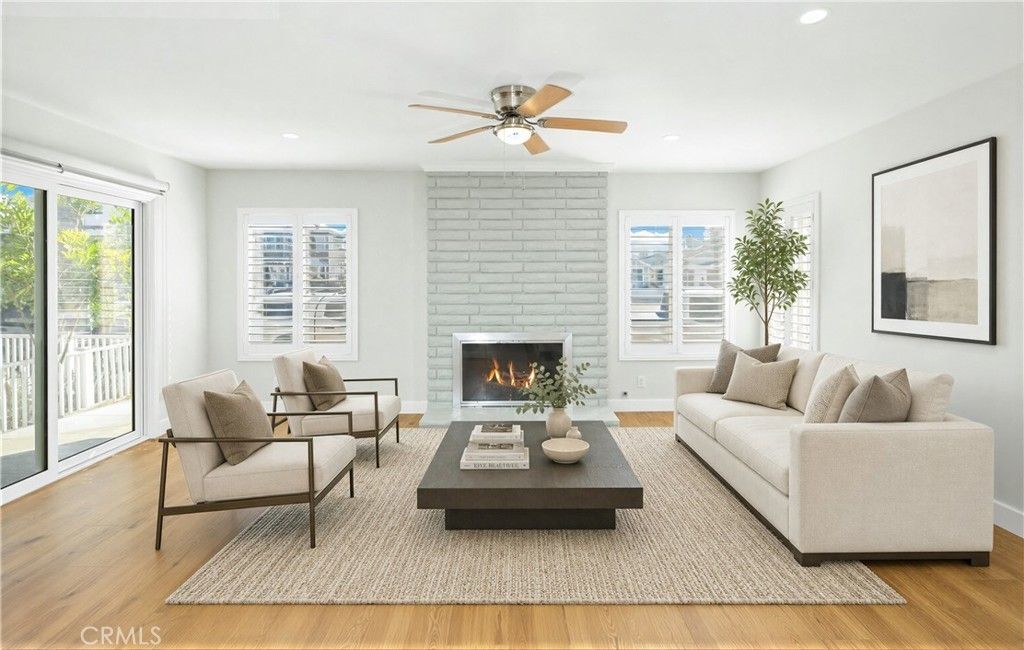 810 W Balboa Boulevard # A, Newport Beach
