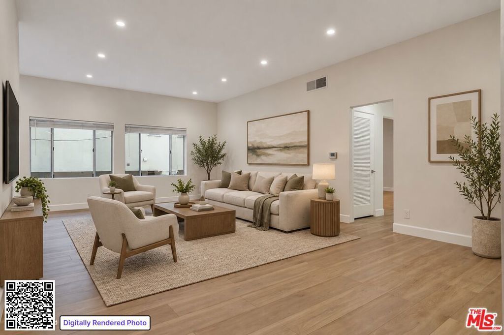 134 S Elm Drive # 106, Beverly Hills