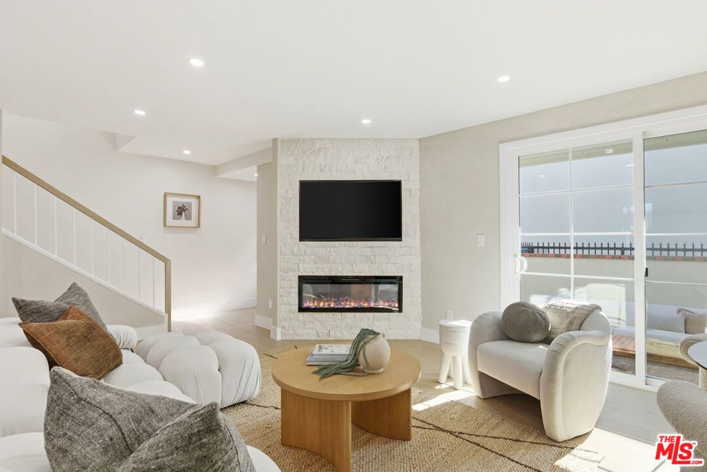 4738 La Villa Marina # A, Marina Del Rey
