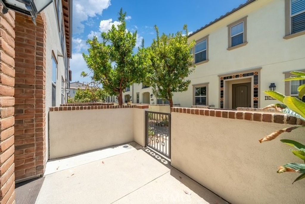 809 El Paseo, Lake Forest