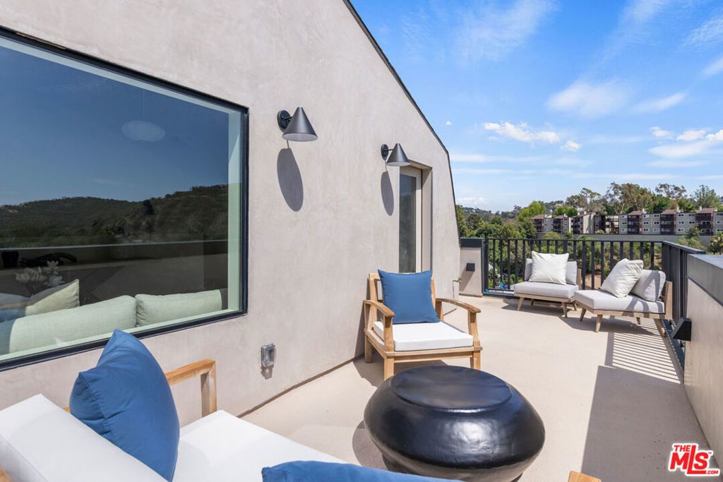 172 S Avenue 58, Los Angeles