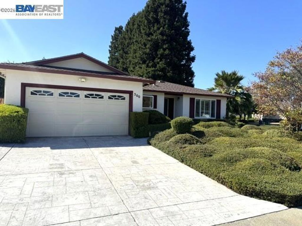 300 Kingsley Pl, San Ramon