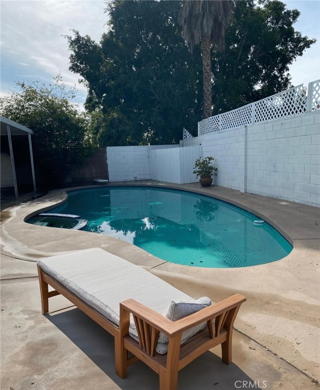 9041 Petit, North Hills