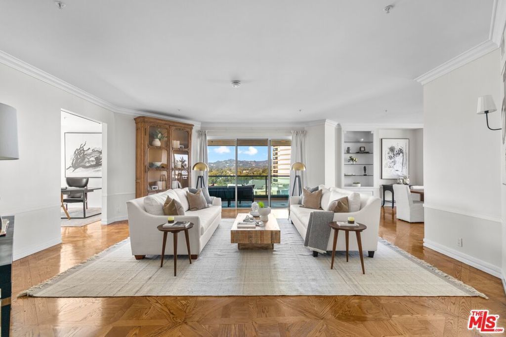 10490 Wilshire Boulevard # 906, Los Angeles