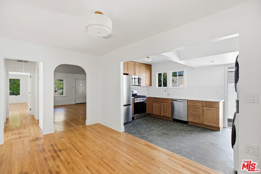 213 N Avenue 49, Los Angeles