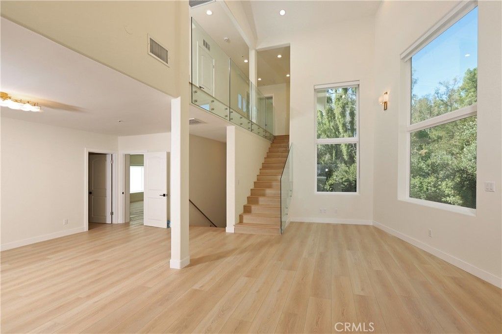 1827 Hill Drive, Los Angeles