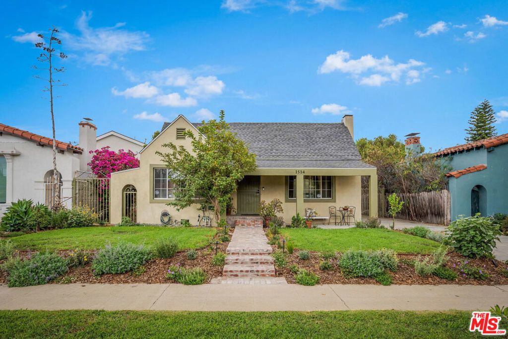 1514 S Genesee Avenue, Los Angeles