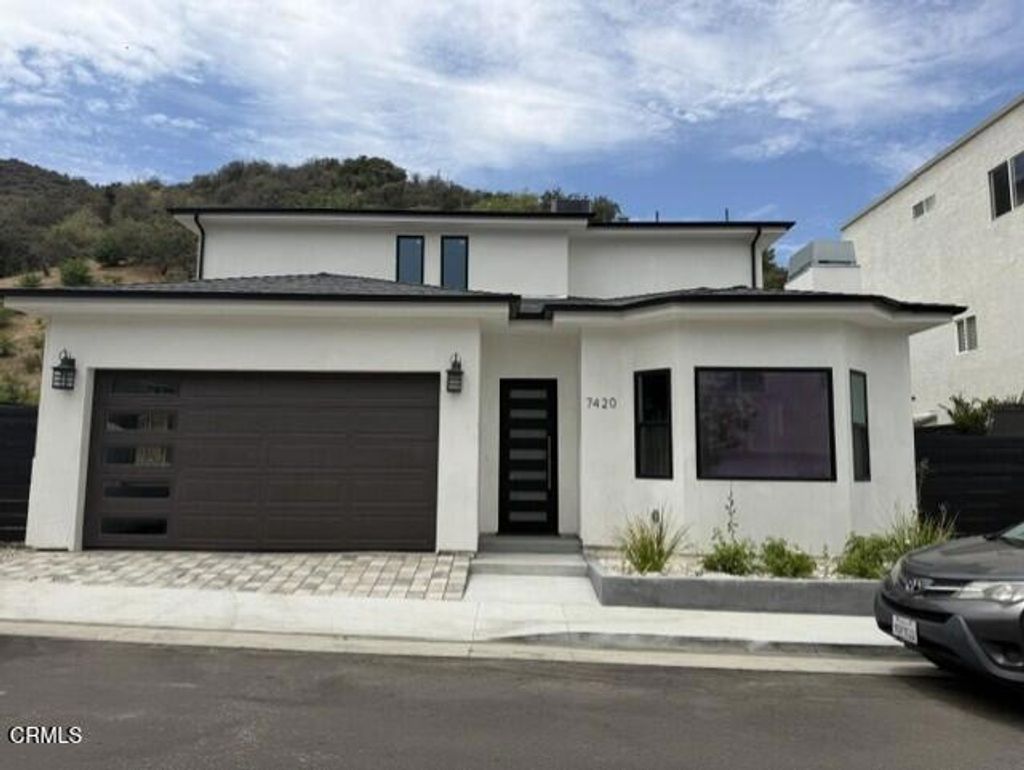 7420 Valaho Lane, Los Angeles