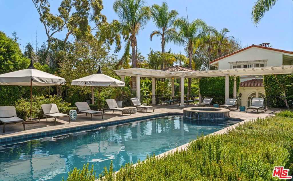 28899 Cliffside Drive, Malibu
