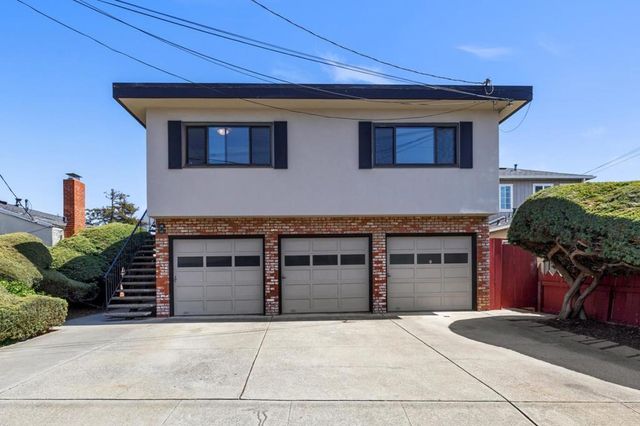 1115 Spruce Street, Millbrae