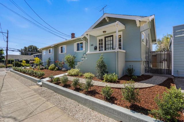 105 Arundel Road, Burlingame