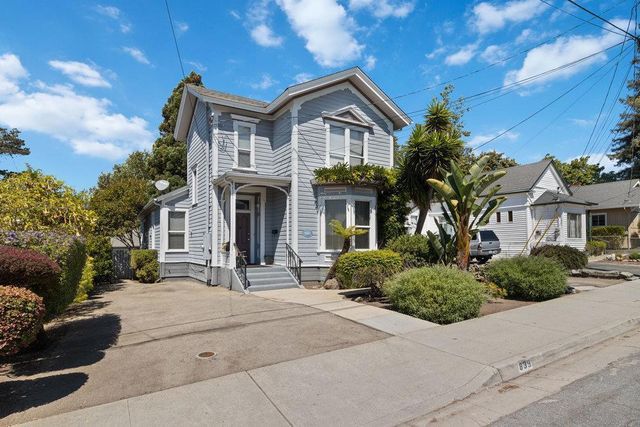 839 Riverside Avenue, Santa Cruz