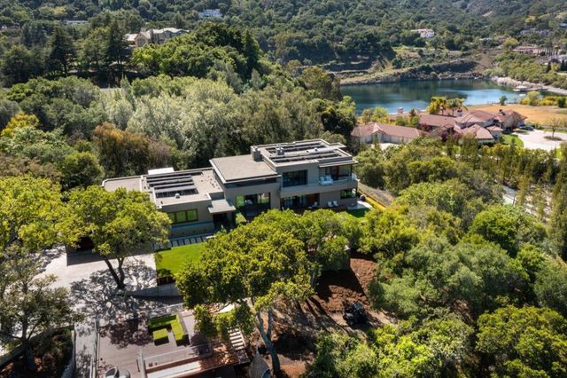 24301 Elise Court, Los Altos Hills
