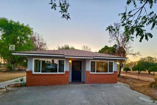 8831 E Herndon Avenue, Clovis