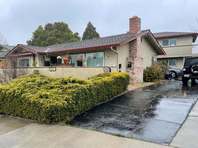 1517 Broadway, Santa Cruz