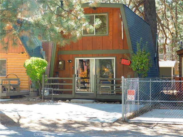 Listing photo for 318 Sherwood Boulevard, Big Bear City, CA