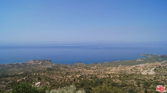 1 Camares Kythira Greece, 