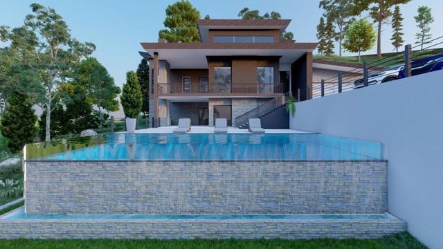 22040 Regnart Road, Cupertino