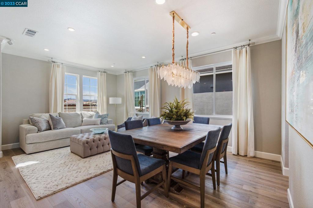 218 Wagtail Way, Vacaville Property Listing MLS® 41045608