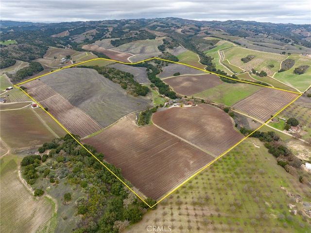 2135 Live Oak Rd, Paso Robles