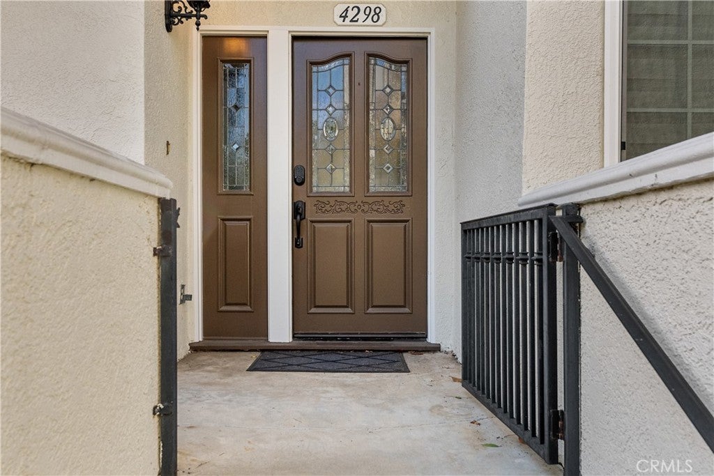 4298 Spencer Street, Torrance Property Listing MLS® SR24008489