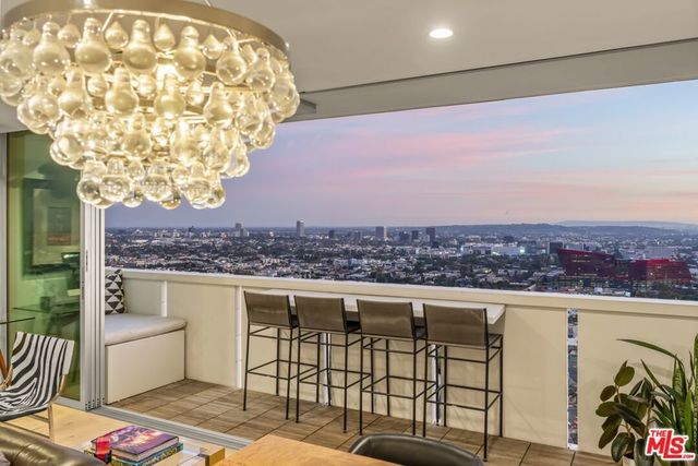 8787 Shoreham Drive # 1106, West Hollywood