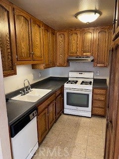 9938 Sepulveda Boulevard 4, Mission Hills (San Fernando)