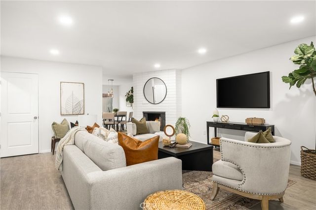 17952 Irvine Blvd, Tustin