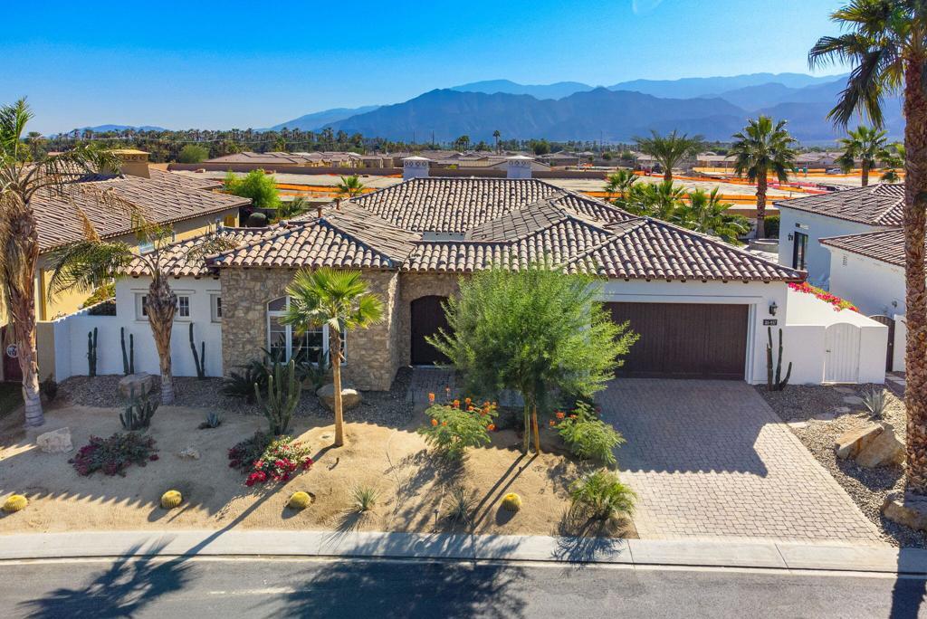 81957 Couples Court, La Quinta Property Listing MLS® 219106557DA