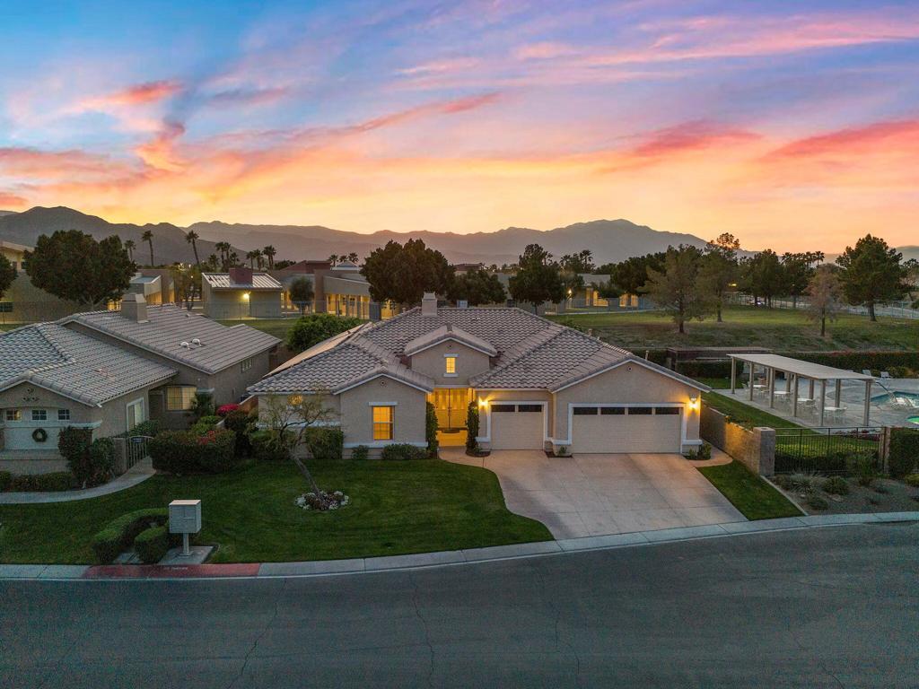 45105 Banff Springs Street, Indio Property Listing MLS® 219108575DA