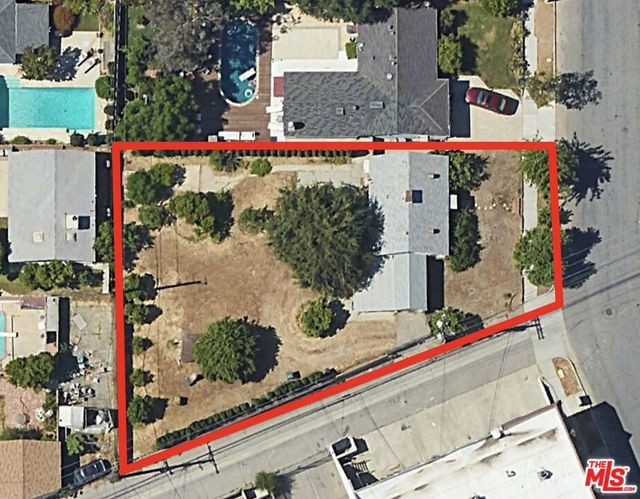 1311 N Ontario Street, Burbank