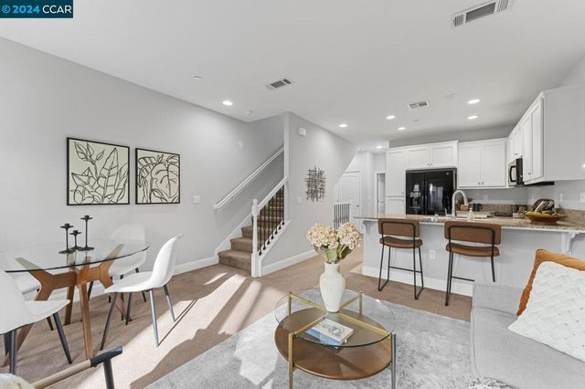 1252 Detroit Ave # 2, Concord