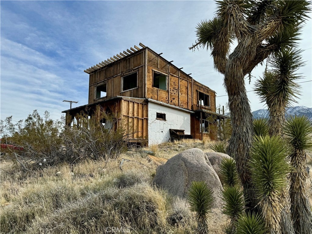 31922 Power Pole Road, Lucerne Valley CA | Lucerne Valley Homes For Sale