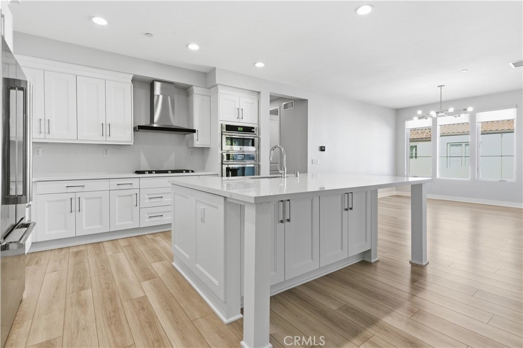 Photo of Listing #OC24105570