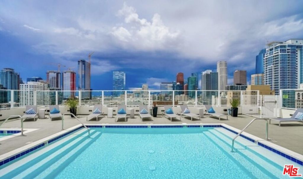 939 Broadway 714, Los Angeles