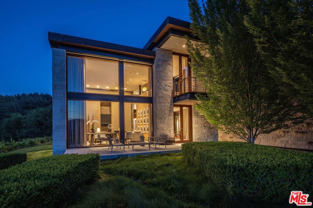 Photo of Listing #24403361