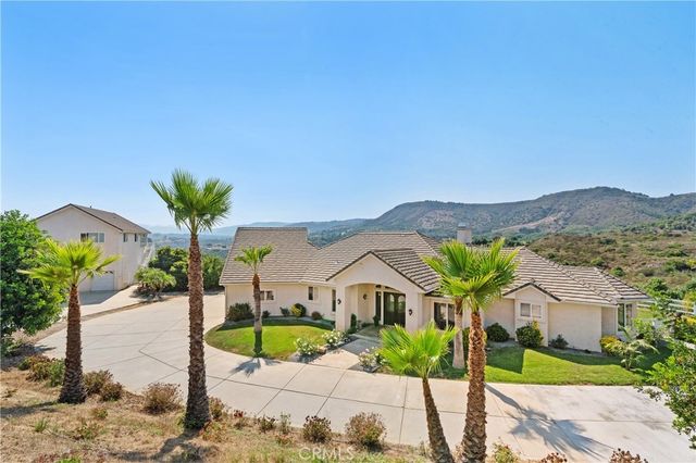 23505 Carancho Road, Temecula