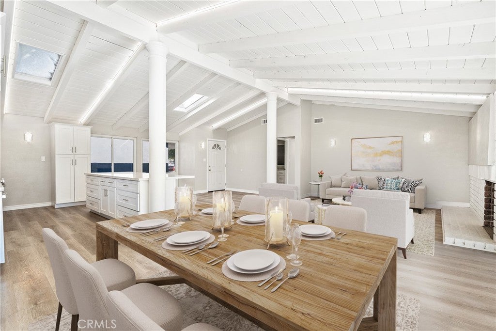 15814 Septo Street, North Hills